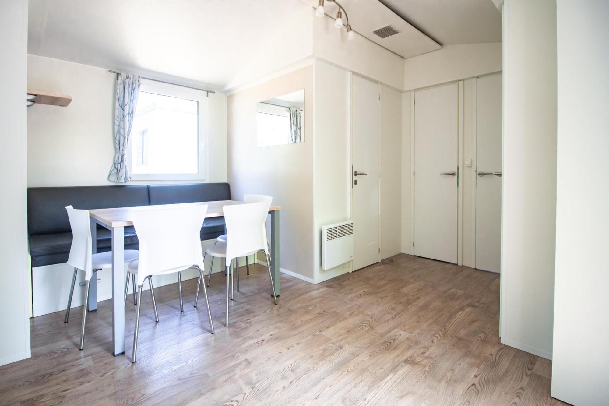 Easyatent Mobile Home Lanterna Room photo